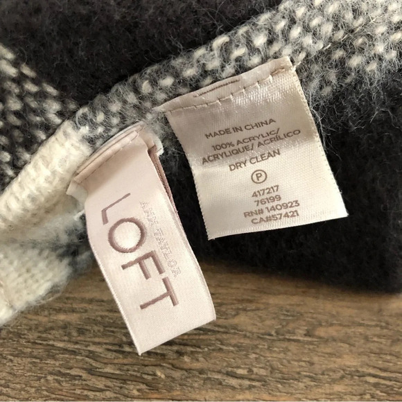 Loft Acrylic Fuzzy Buffalo Check Infinity Loop Scarf Warm Cozy Plaid - Picture 3 of 5